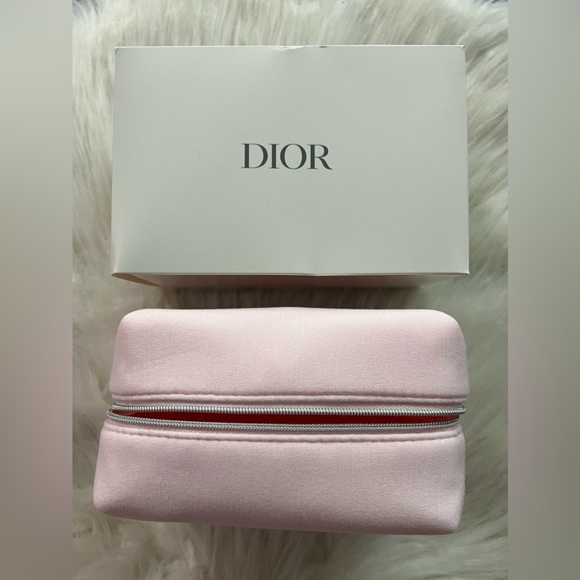 Dior Pouch - Picture 7 of 7